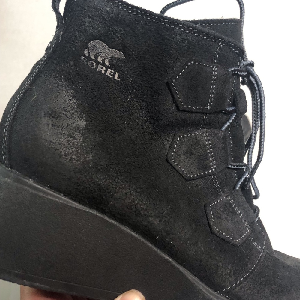 Sorel Black Lace Up Wedge Boots - Picture 5 of 10